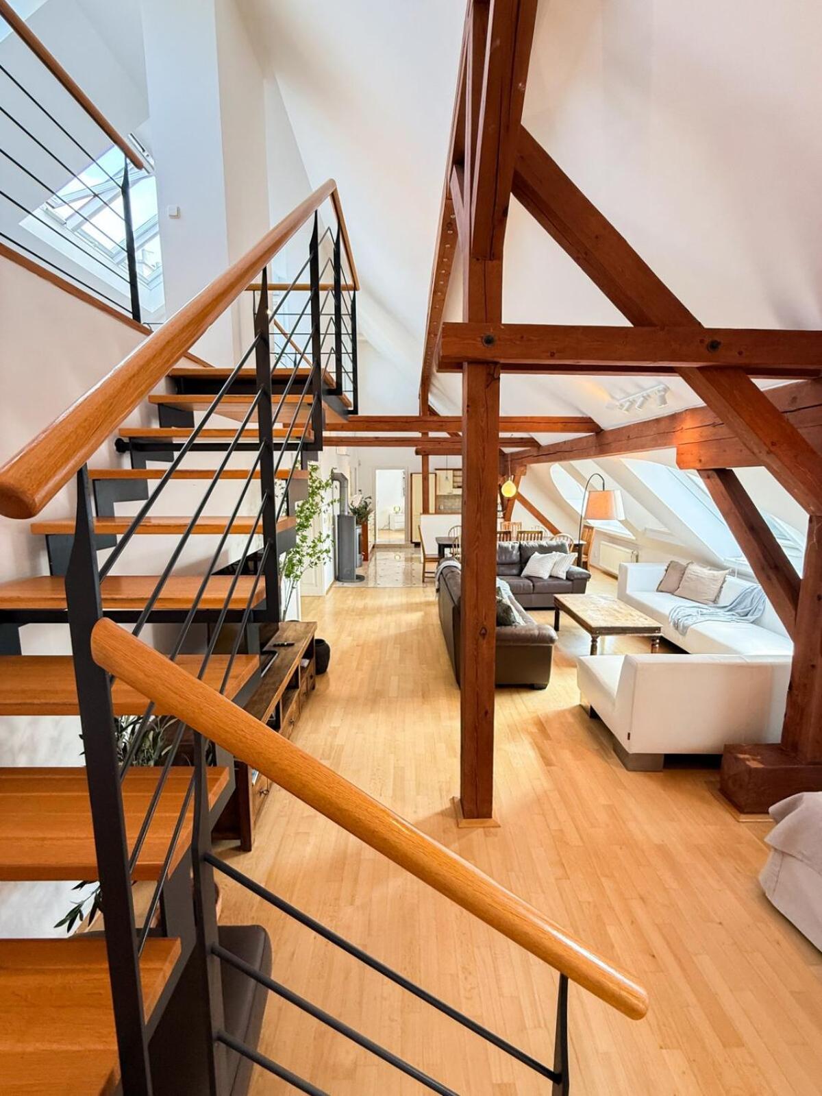Apartment Turnkey I Old Town 5br Loft *