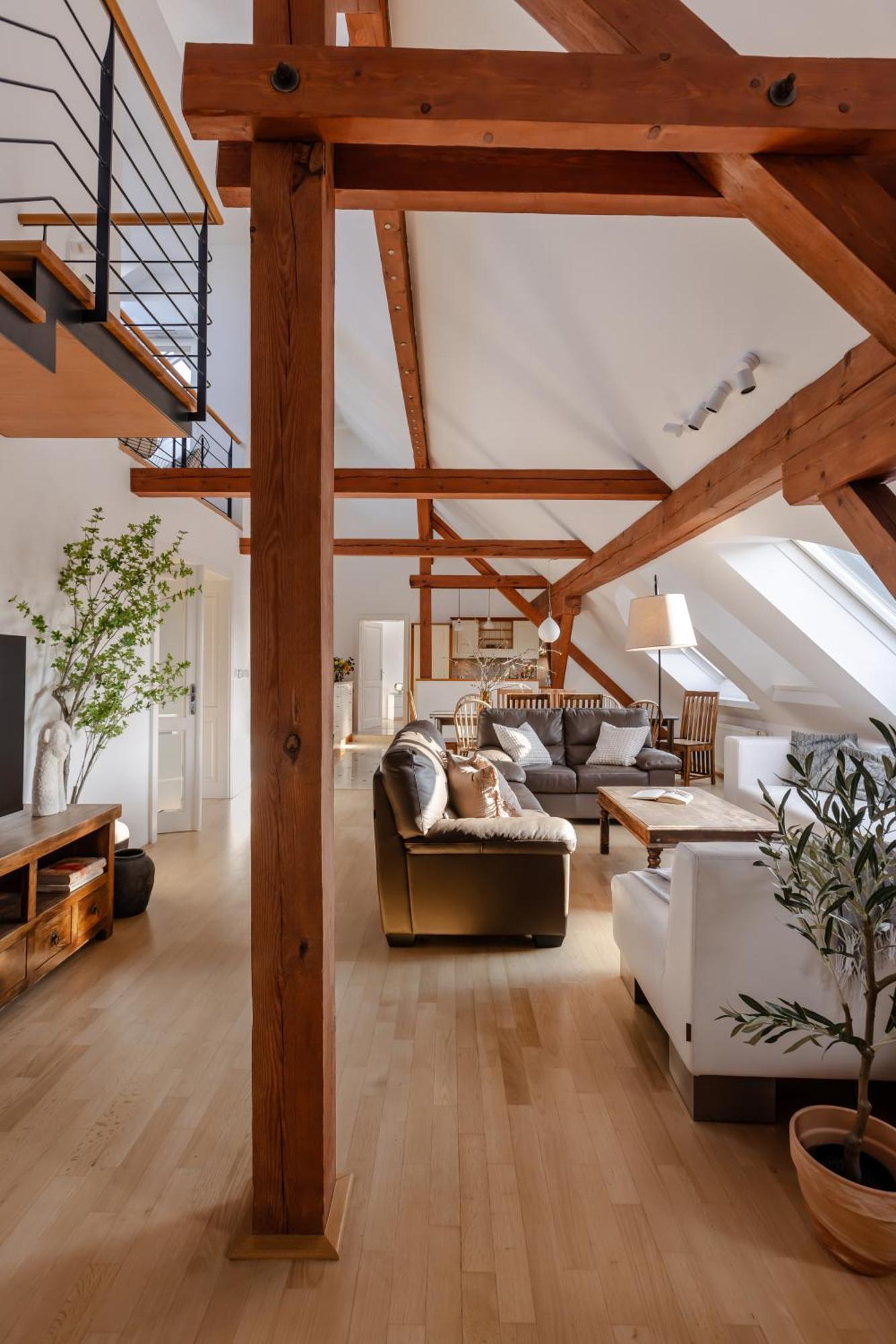 Turnkey I Old Town 5br Loft * Prague