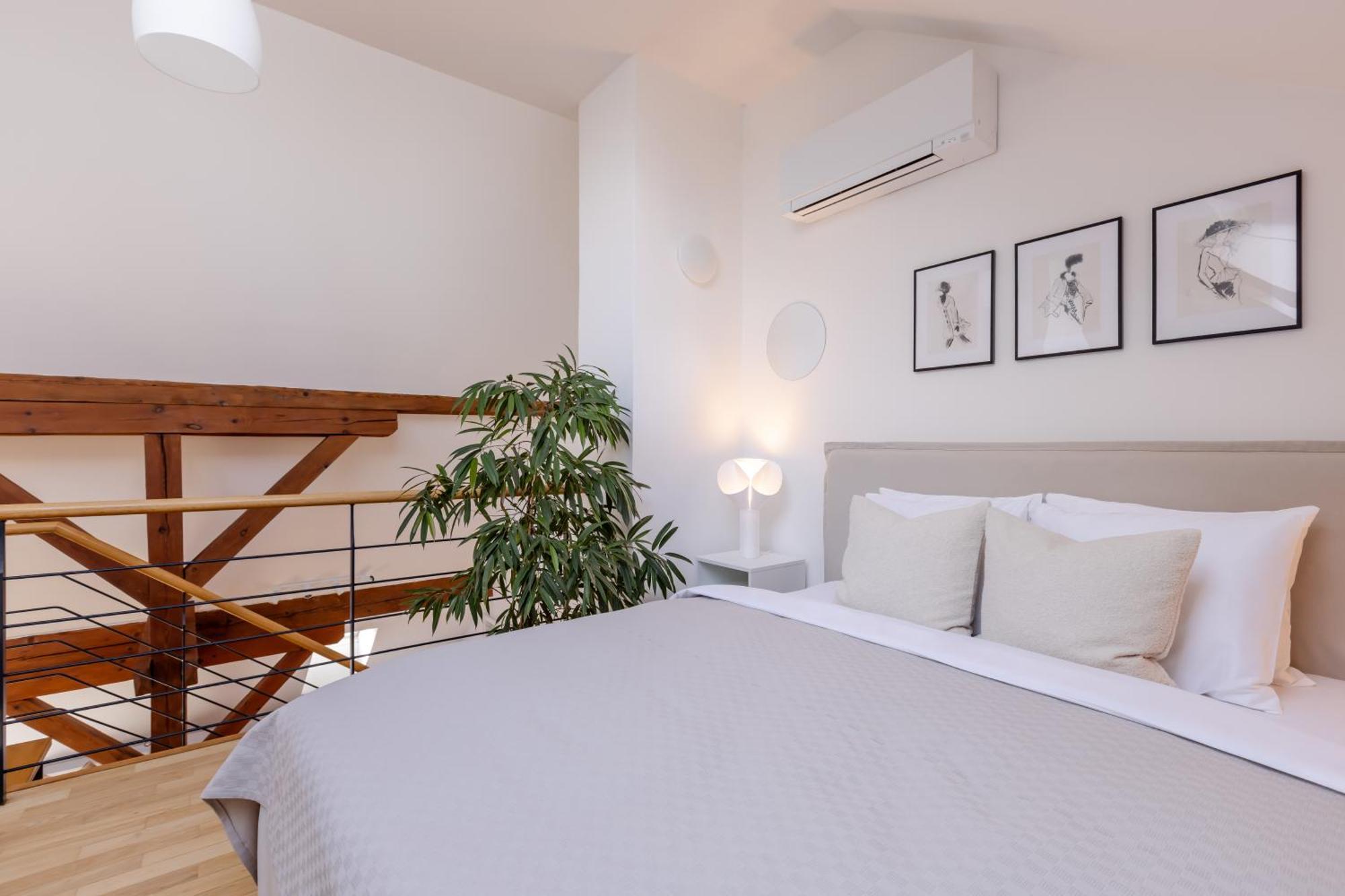 Apartment Turnkey I Old Town 5br Loft *