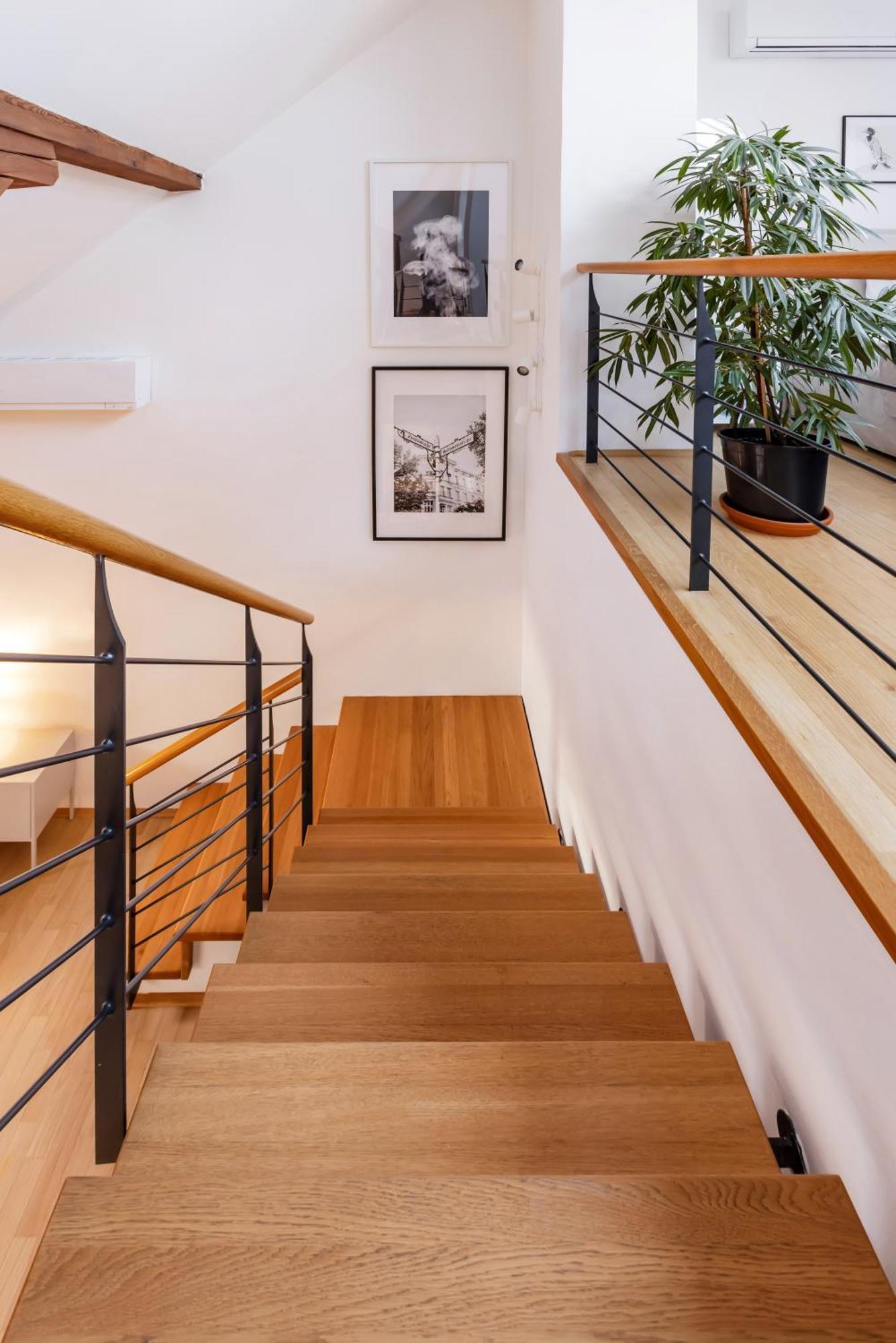 Turnkey I Old Town 5br Loft Apartment *